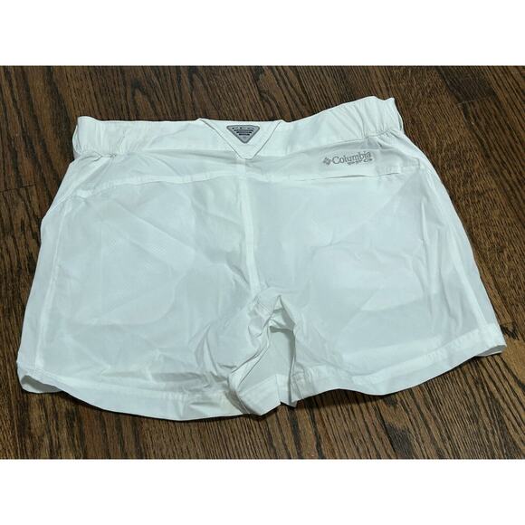 NWT Columbia Women's Coral Point III Shorts PFG White Omni-Shade Stretch Size 6 - Picture 2 of 8